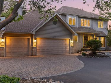 6820 Lorena Lane, Eden Prairie, MN 55346