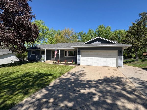 13373 Foliage Avenue, Apple Valley, MN 55124