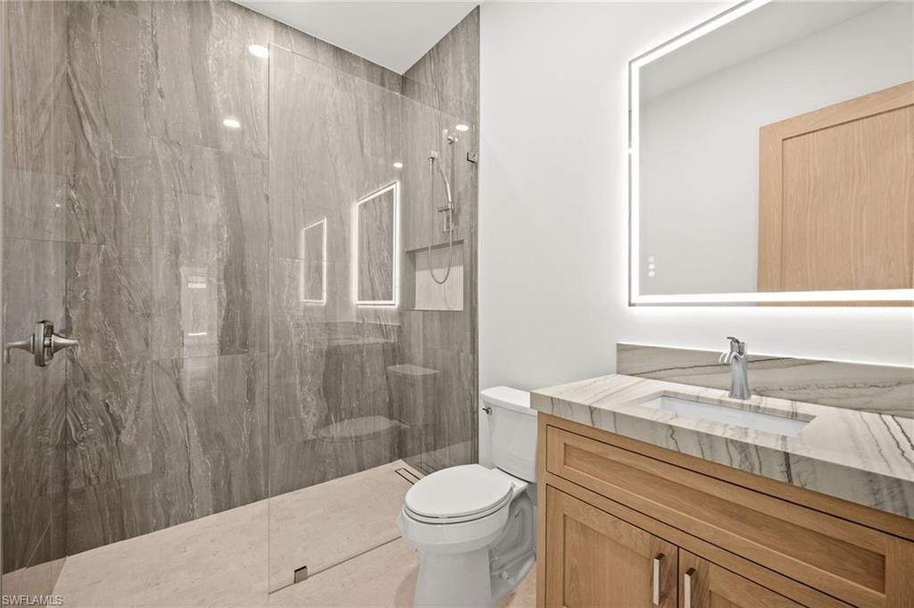 1460 Venetian Ct, Cape Coral, FL 33904 Photo