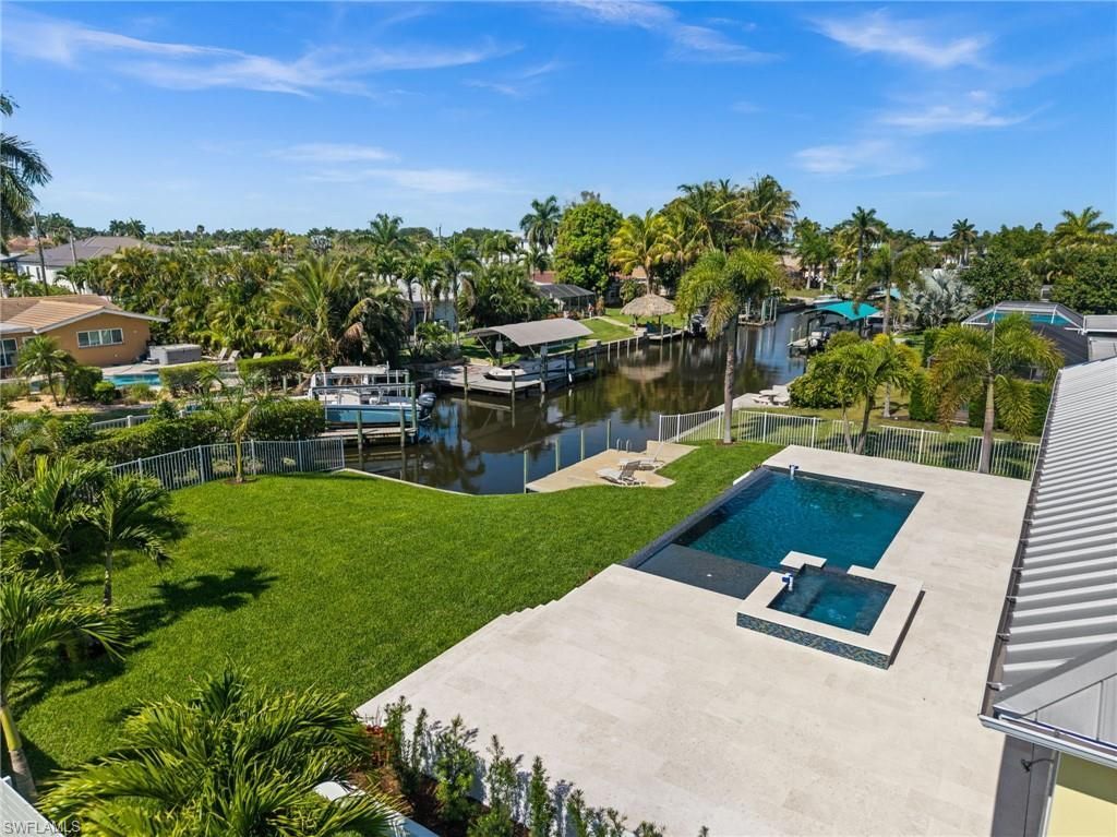 1460 Venetian Ct, Cape Coral, FL 33904 Photo