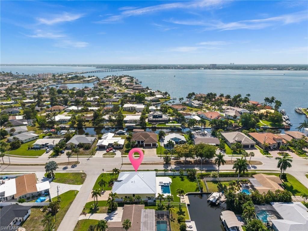 1460 Venetian Ct, Cape Coral, FL 33904 Photo