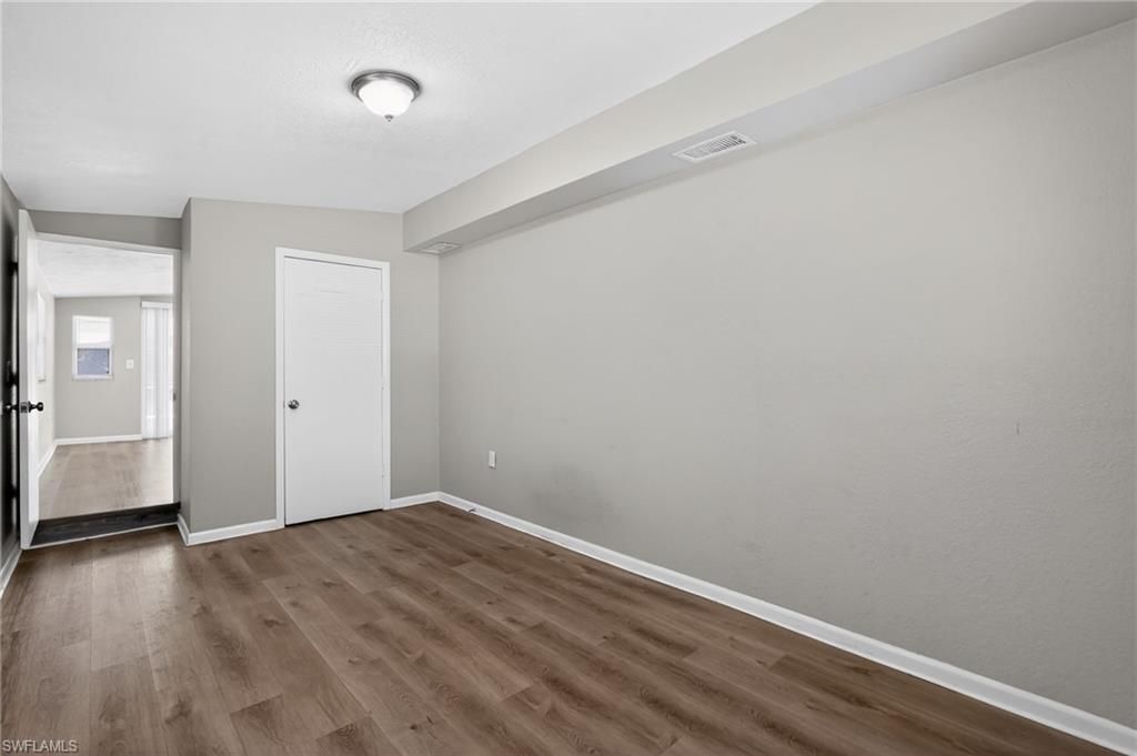 3300 Kingston St N, Saint Petersburg, FL 33713 Photo