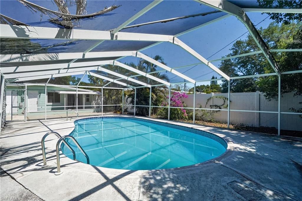 3300 Kingston St N, Saint Petersburg, FL 33713 Photo