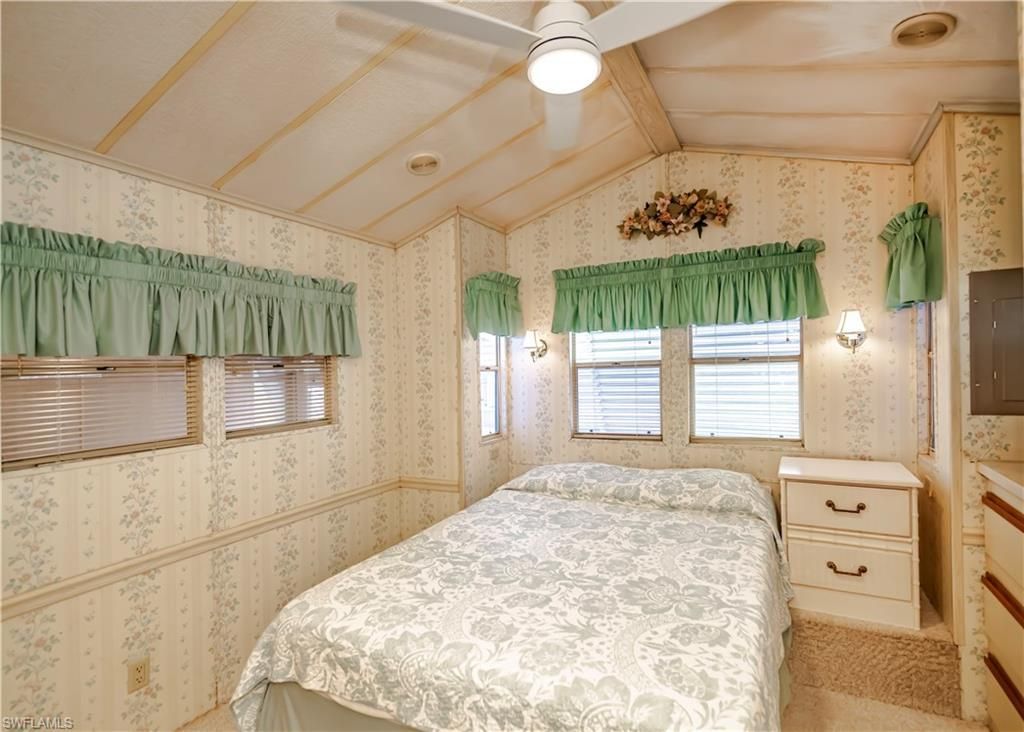 178 Caravan Cir, North Fort Myers, FL 33903 Photo