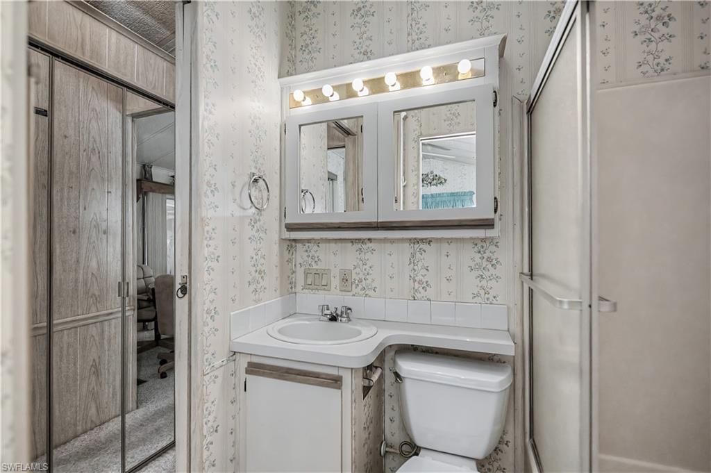 178 Caravan Cir, North Fort Myers, FL 33903 Photo