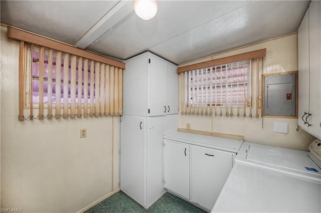 178 Caravan Cir, North Fort Myers, FL 33903 Photo