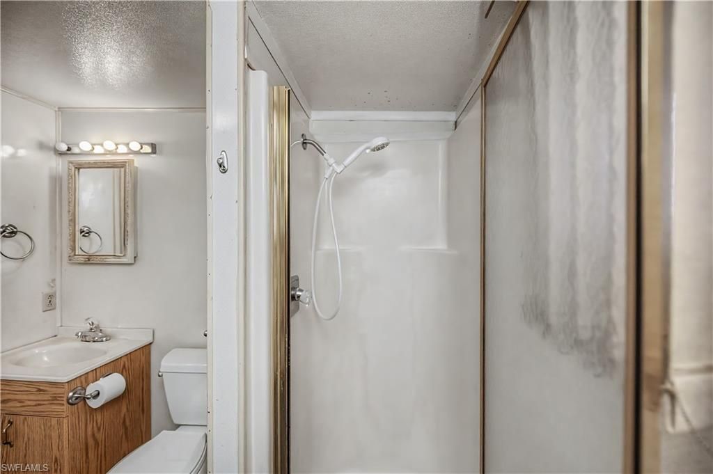 178 Caravan Cir, North Fort Myers, FL 33903 Photo