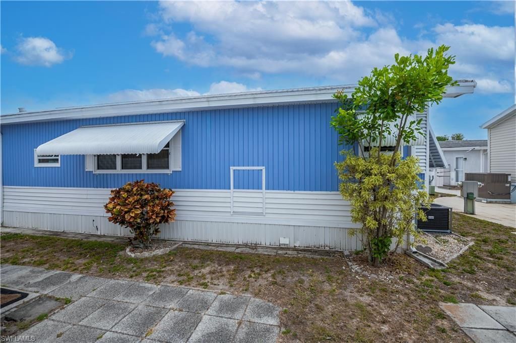 178 Caravan Cir, North Fort Myers, FL 33903 Photo