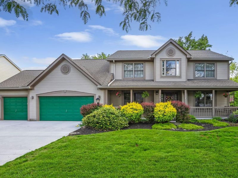 2099 Stargrass Avenue, Grove City, OH 43123 Photo 2
