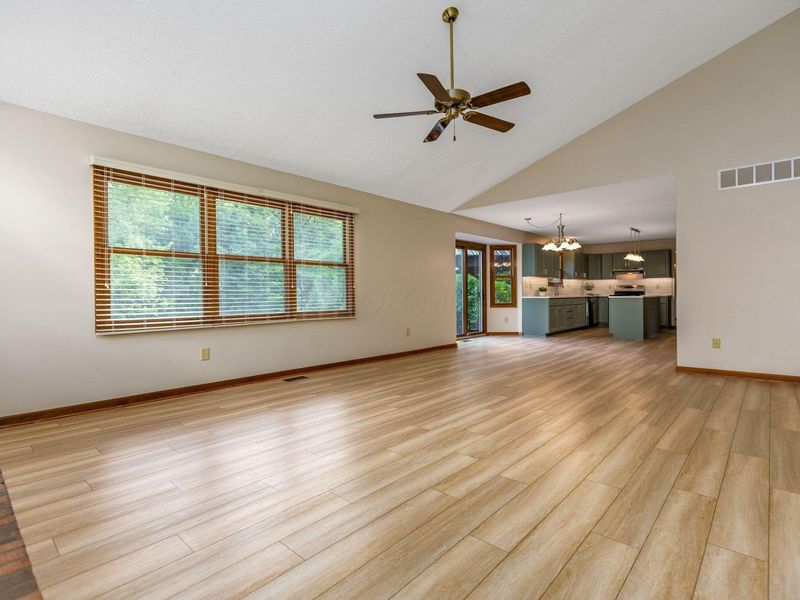 2099 Stargrass Avenue, Grove City, OH 43123 Photo 25