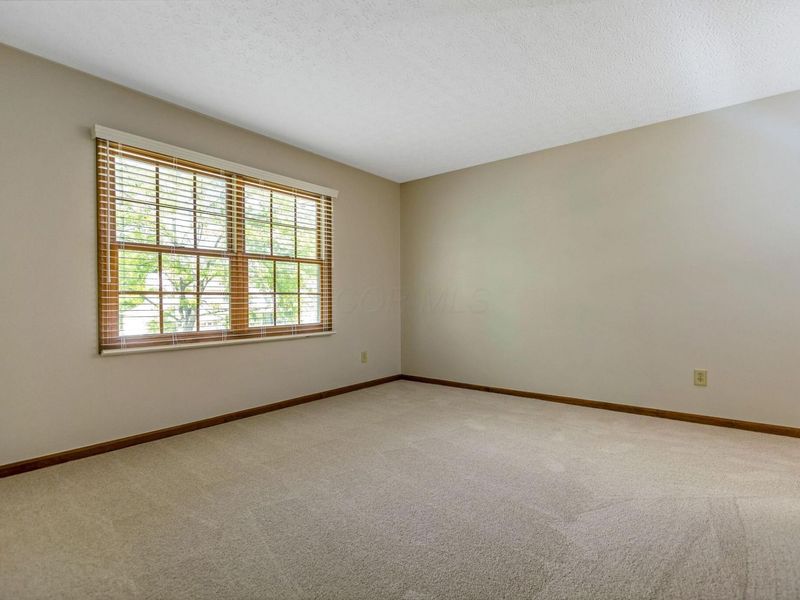2099 Stargrass Avenue, Grove City, OH 43123 Photo 46