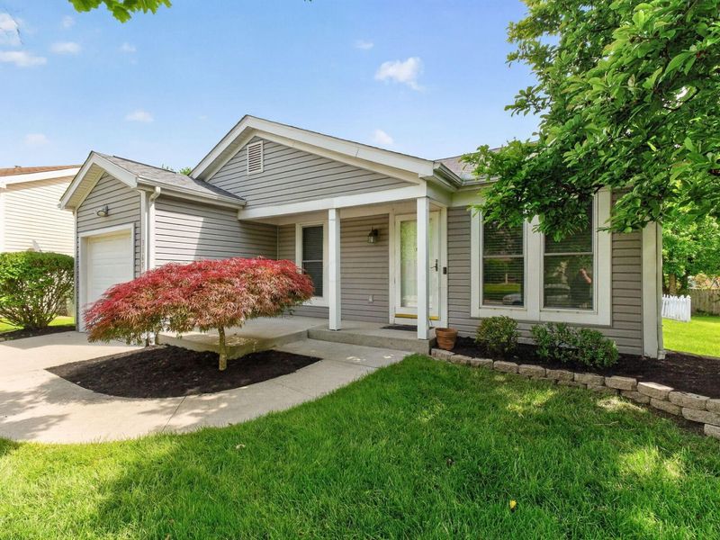 3165 Heatherside Drive, Dublin, OH 43017 Photo 2
