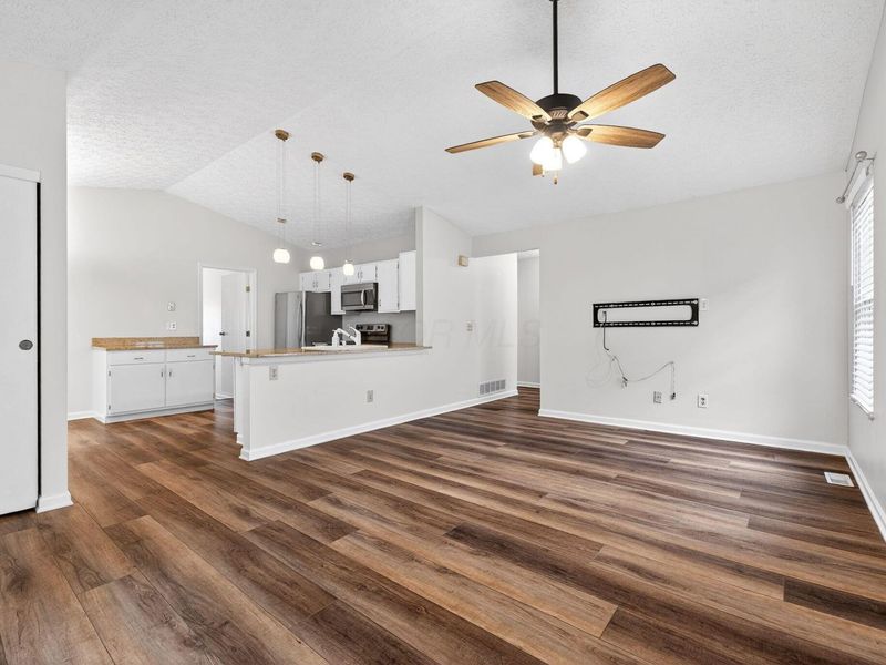 3165 Heatherside Drive, Dublin, OH 43017 Photo 4