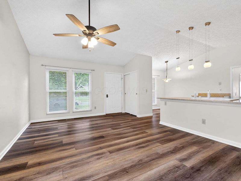 3165 Heatherside Drive, Dublin, OH 43017 Photo 6