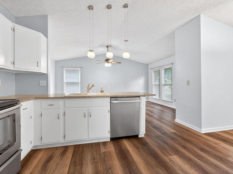 3165 Heatherside Drive, Dublin, OH 43017 Photo 9