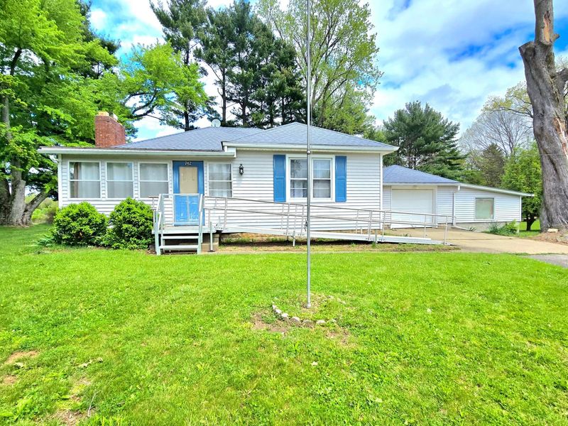 762 Maple Street , Mount Gilead, OH 43338 Photo 2