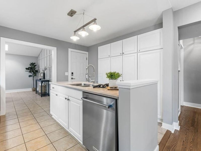 1455 Berkshire Road, Columbus, OH 43221 Photo 23