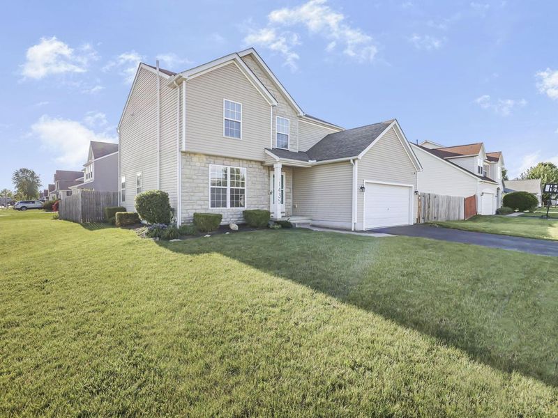 1435 Shagbark Street, Circleville, OH 43113 Photo 4