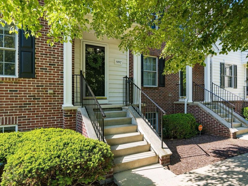 5997 Eden Valley Drive, Unit 604, Westerville, OH 43081 Photo 2