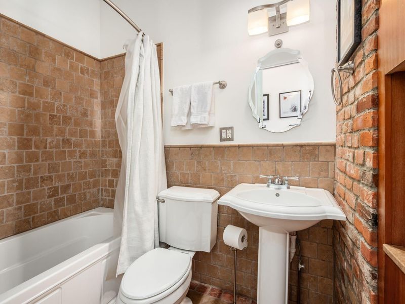 320 W 3rd Avenue, Columbus, OH 43201 Photo 30