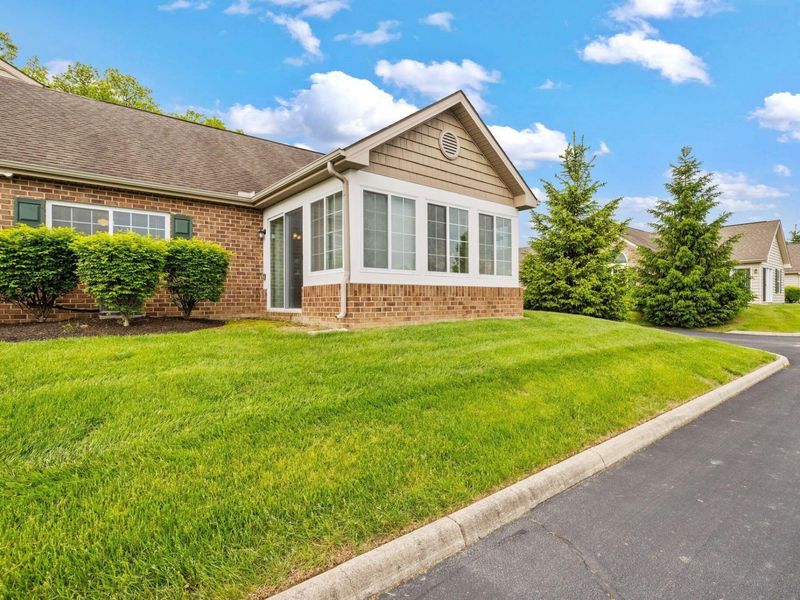 5673 White Goose Road, Unit 12, Westerville, OH 43081 Photo 25