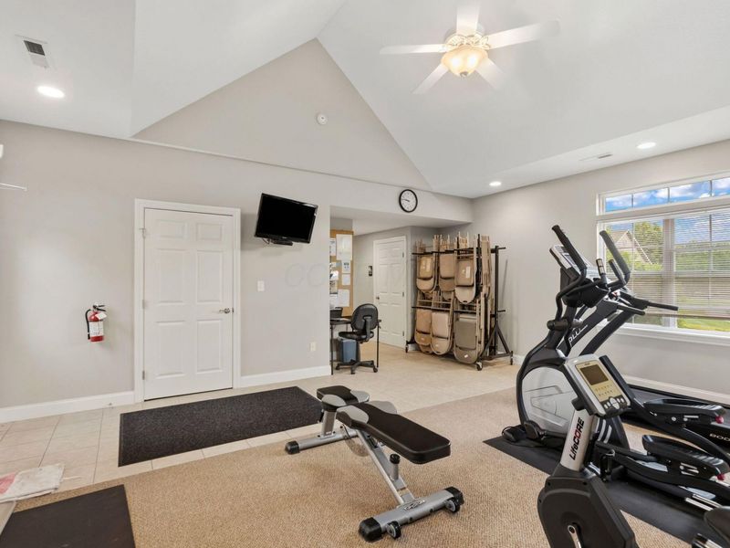 5673 White Goose Road, Unit 12, Westerville, OH 43081 Photo 28
