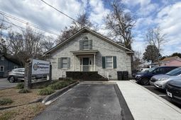310 N Gum Street  photo 4