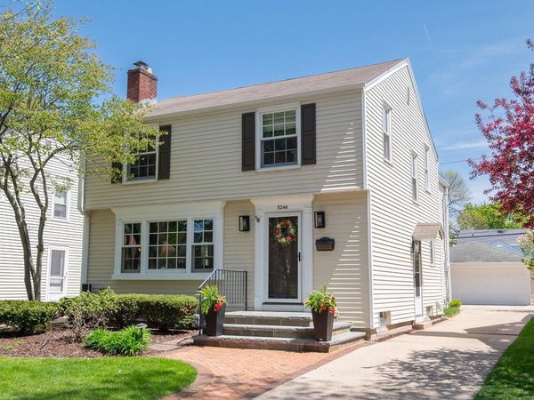 5246 Kent AVENUE, Whitefish Bay, WI 53217