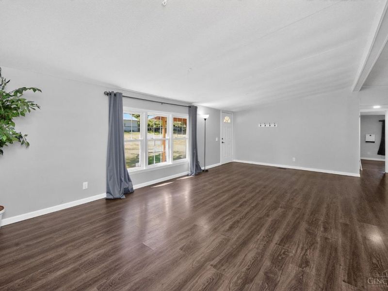 297 N 1st Street, Clarksville, OH 45113 Photo 8