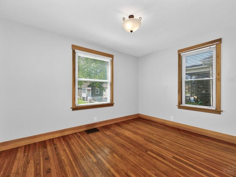 668 Elliott Avenue, Arlington Heights, OH 45215 Photo 20