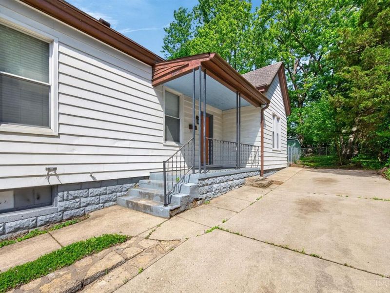 668 Elliott Avenue, Arlington Heights, OH 45215 Photo 6