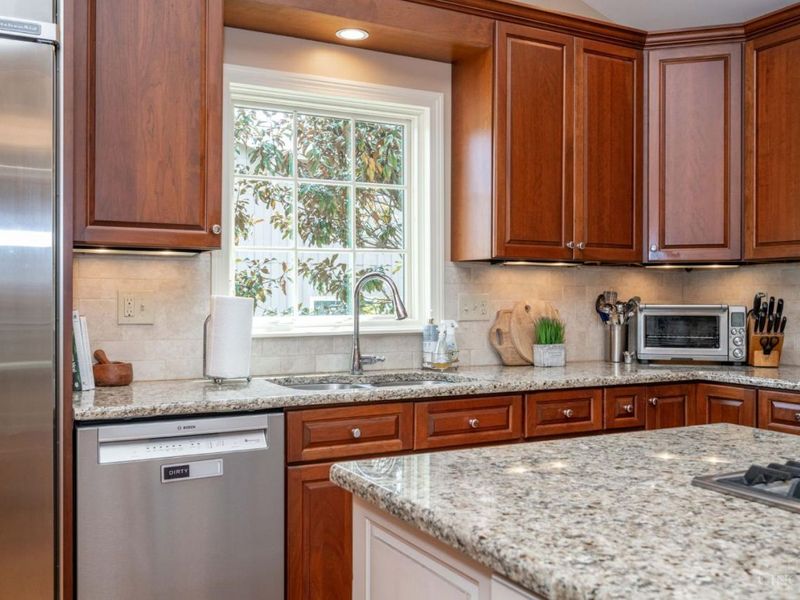 9891 Forestglen Drive, Montgomery, OH 45242 Photo 15