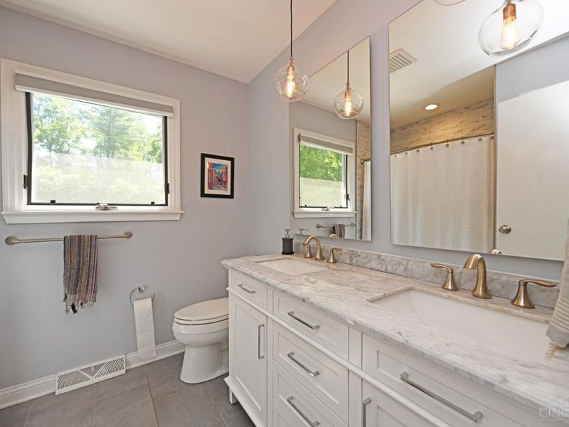 2362 Burklin Drive, Anderson Twp, OH 45244 Photo 31