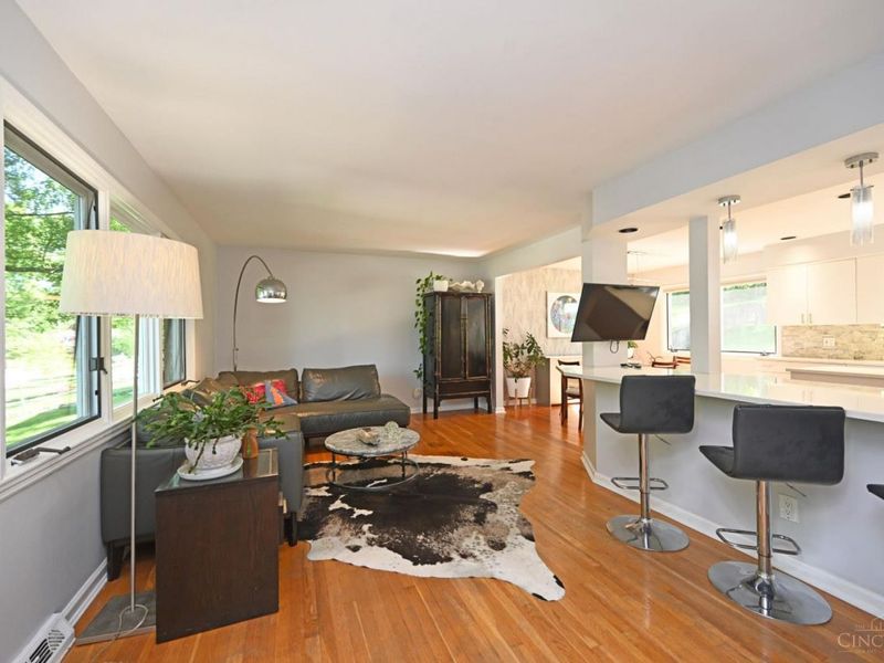 2362 Burklin Drive, Anderson Twp, OH 45244 Photo 5