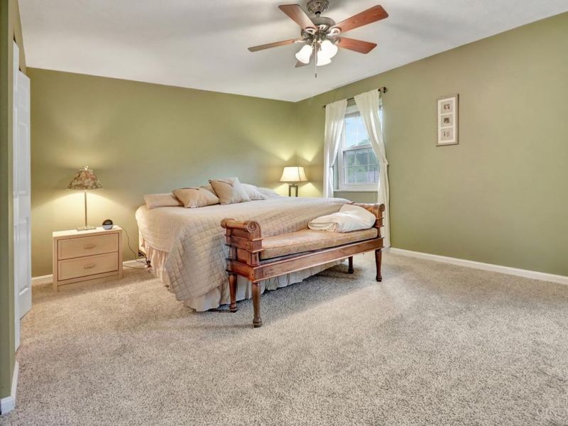 6617 W Knollwood Circle, Miami Twp, OH 45140 Photo 27