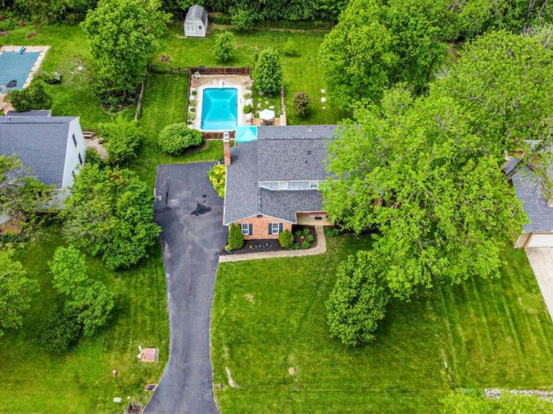 6617 W Knollwood Circle, Miami Twp, OH 45140 Photo 5
