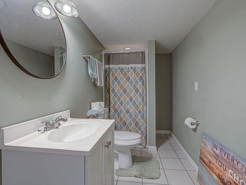 422 Sudbury Drive, Trenton, OH 45067 Photo 37