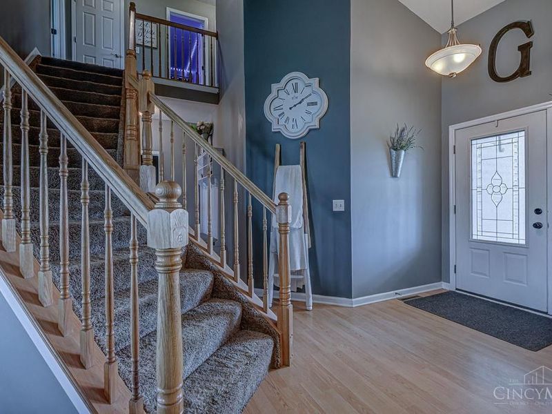 422 Sudbury Drive, Trenton, OH 45067 Photo 8