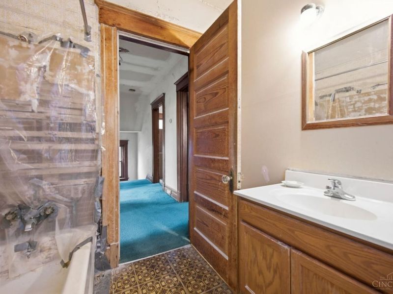 1636 Elkton Place, Cincinnati, OH 45224 Photo 33