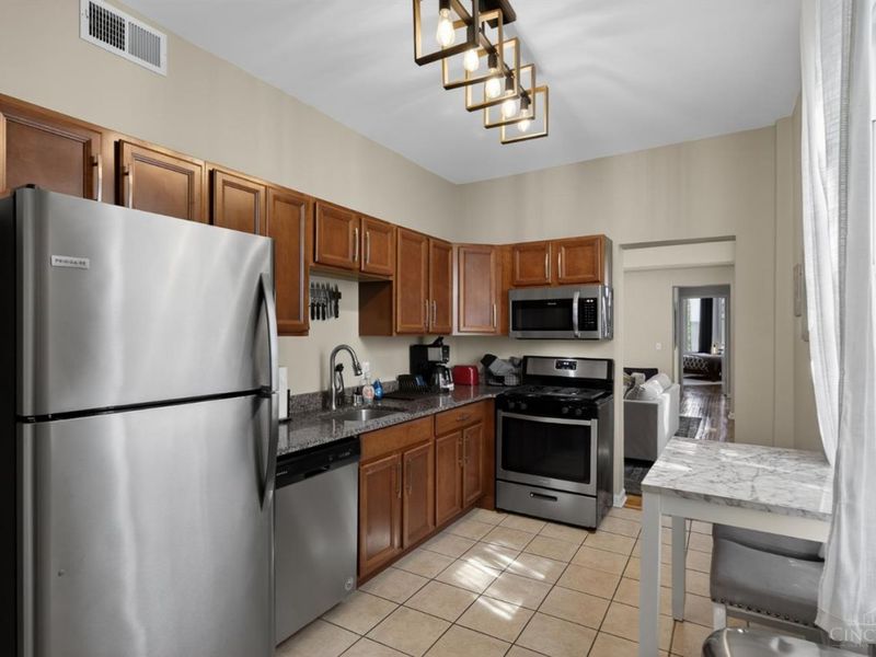 2713 Price Avenue, Cincinnati, OH 45204 Photo 40