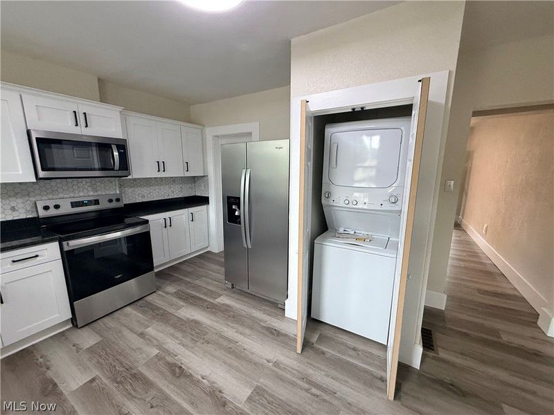 1518 Madison Avenue, Toronto, OH 43964 Photo 9