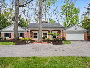 3022 Harriett Road, Silver Lake, OH 44224