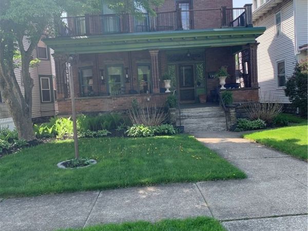 132 6th Street NW, Barberton, OH 44203