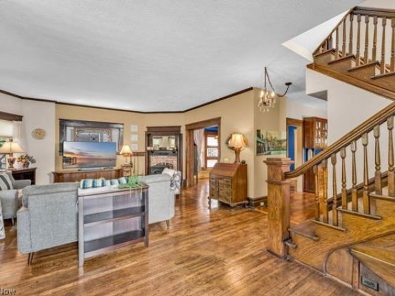 132 6th Street NW, Barberton, OH 44203 Photo 6
