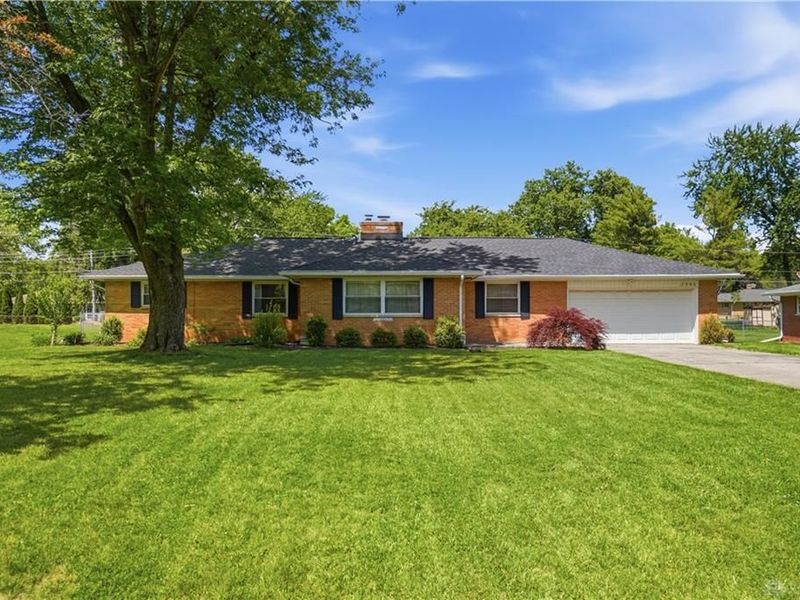 3560 Jonathon Drive, Beavercreek, OH 45434 Photo 3