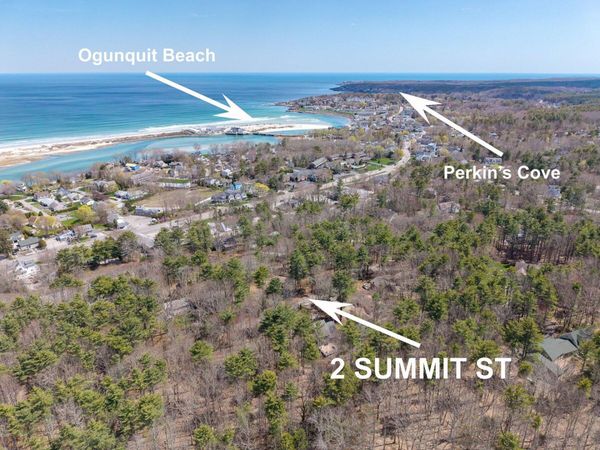 2 Summit Street , Ogunquit, ME 03907