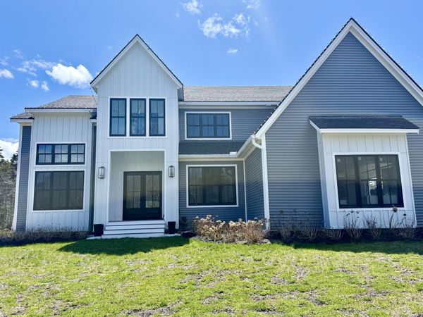 189 N Shore Road , North Haven, ME 04853