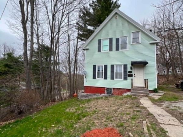 6 Elm Street , Gardiner, ME 04345
