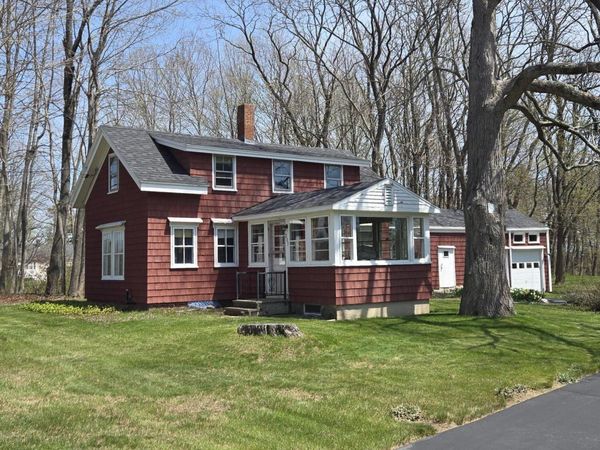 203 Winn Road , Falmouth, ME 04105
