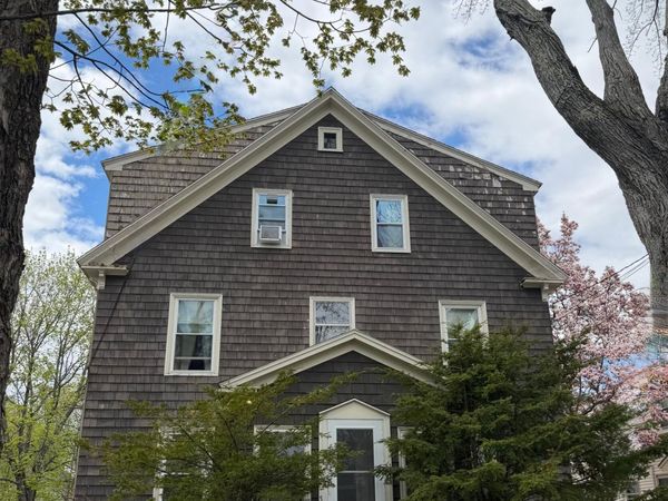 39 Rochester Street , Westbrook, ME 04092